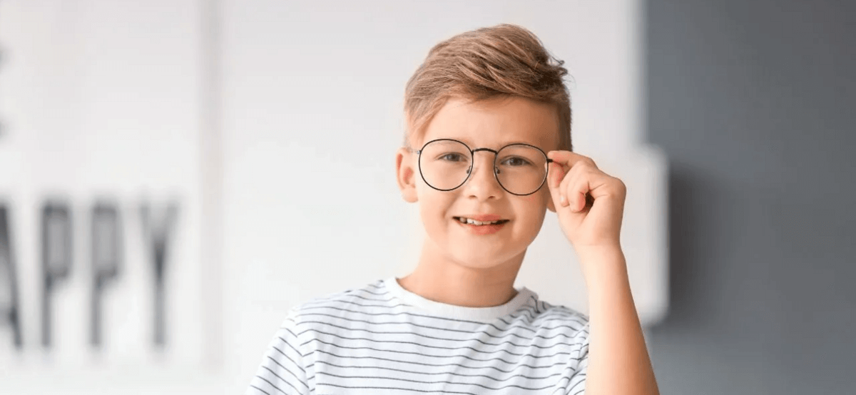 Lentes de tratamento para controlo da miopia infantil