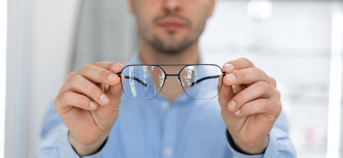 Cuidados essenciais para manter as suas lentes monofocais em boas condições!